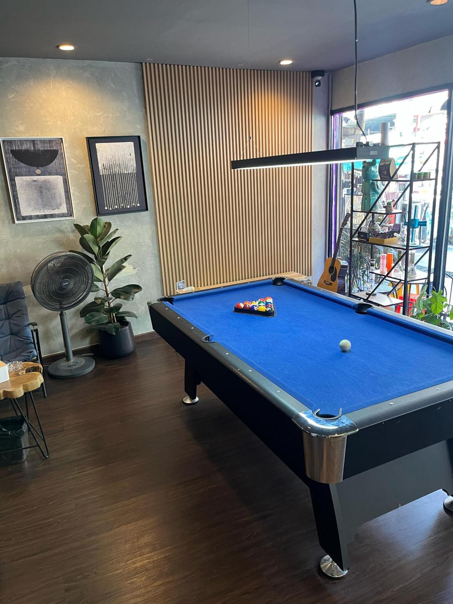 בנגקוק Bud Brew Beyond Dispensary And Hotel מראה חיצוני תמונה